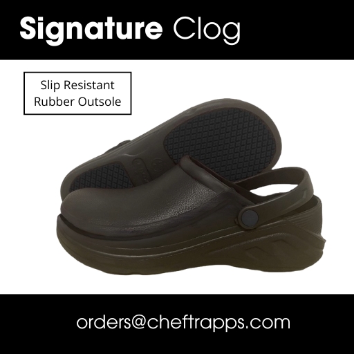 Signature Clog Chef Clog with slip resistant outolse